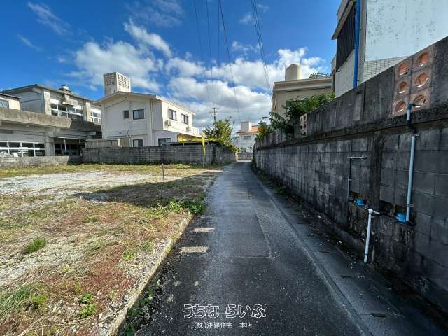 160m² South-Facing Land for Sale in Yomitan Village, Okinawa - Thumbnail 4