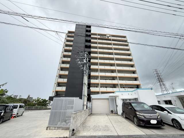 AREAL III 3LDK Condo for Sale in Okinawa City - Thumbnail 3