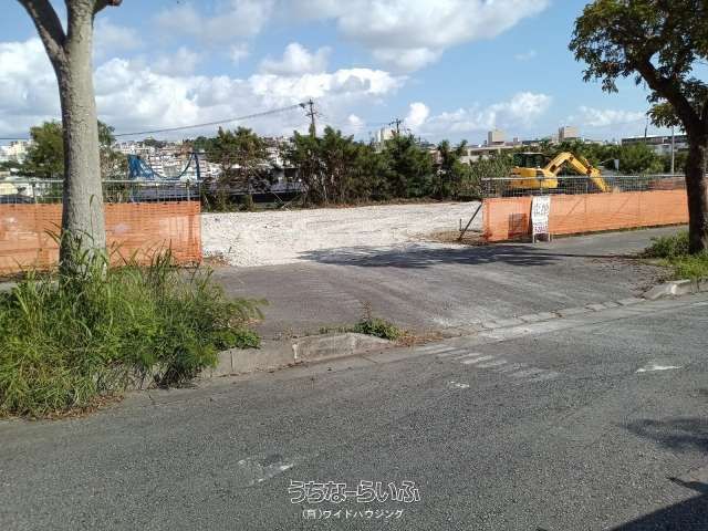 864.68 m² Development Land for Sale in Tomigusuku, Okinawa - Thumbnail 2