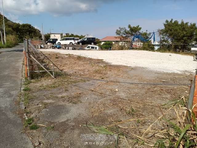 864.68 m² Development Land for Sale in Tomigusuku, Okinawa - Thumbnail 3