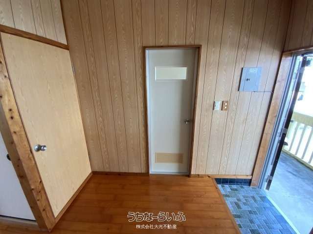 Co-op Tanahara 2DK Apartment for Rent in Urasoe, Okinawa - Thumbnail 3
