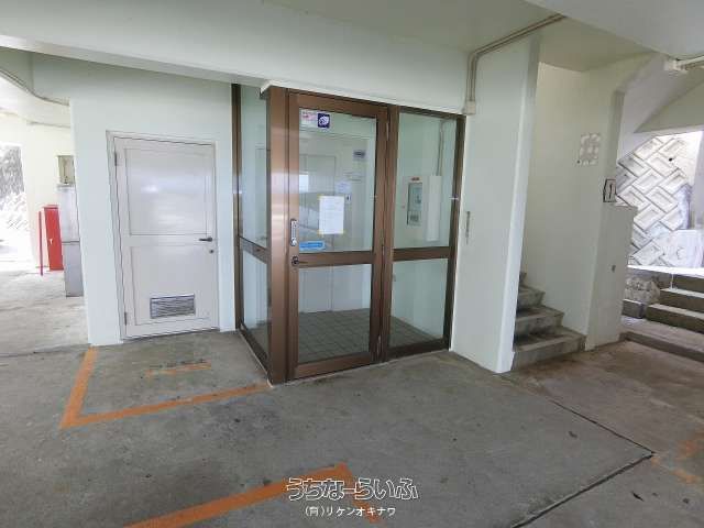 Renovated 1R Apartment for Rent in Nagata, Naha, Okinawa - Thumbnail 3