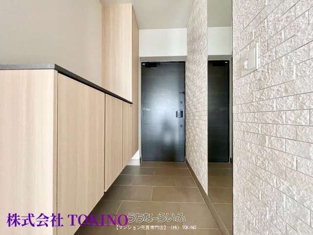 Luxury Resort Condo with Ocean View in Okinawa's Toyosaki - Thumbnail 3