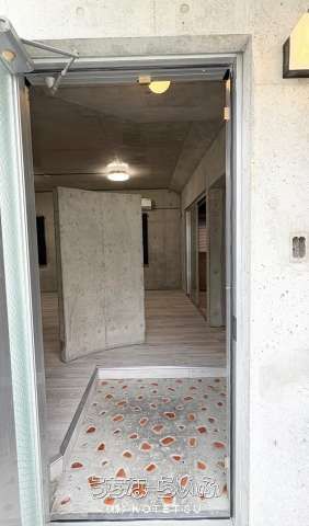 Rental 2LDK Apartment in Naha, Okinawa with Parking - Thumbnail 3