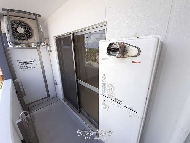 Gran Vista 303: 1K Apartment for Rent in Naha, Okinawa - Thumbnail 2