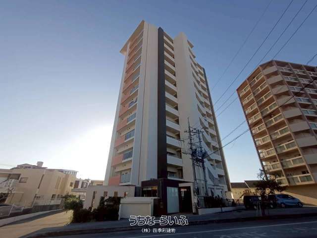 3LDK Apartment with Ocean View in Okinawa City | Bears Court Miyari - Thumbnail 3