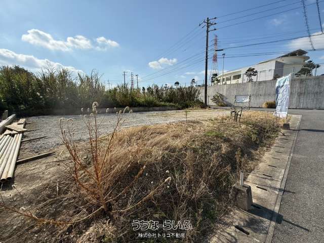 190m² Build-to-Order Corner Land Plot in Uruma, Okinawa - Thumbnail 4