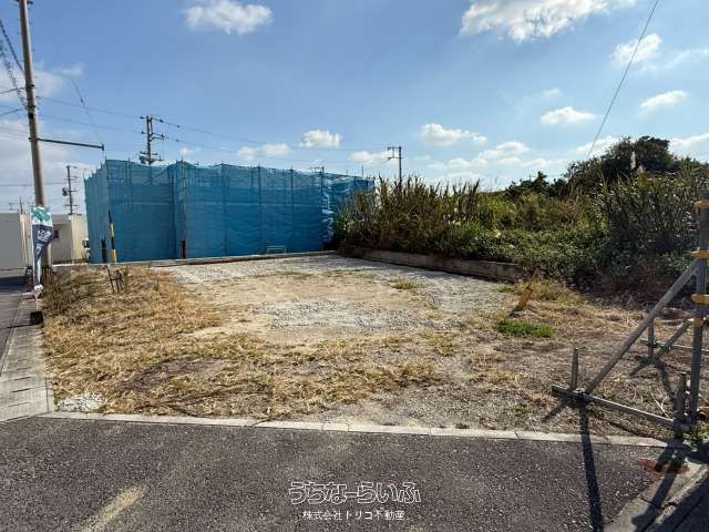 190m² Build-to-Order Corner Land Plot in Uruma, Okinawa - Thumbnail 2