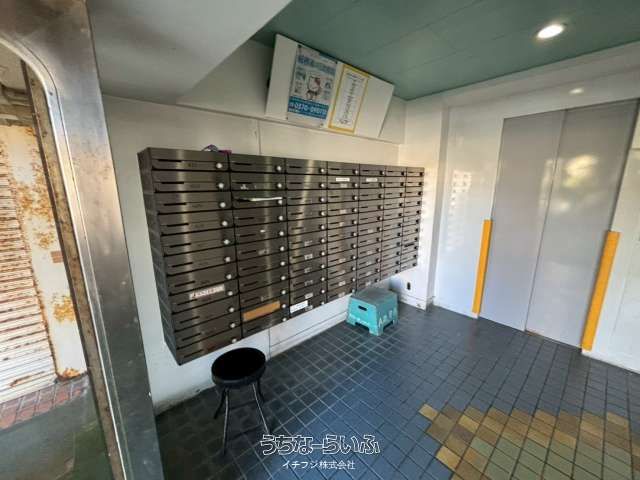 1LDK Apartment for Sale in Urasoe, Okinawa | 7.8 Million Yen - Thumbnail 4