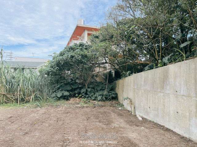 Land for Sale in Nakagusuku Village, Okinawa - 257.21m² Plot - Thumbnail 2