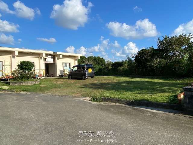 Miyakojima Guesthouse for Sale with Solar Power & Large Garden - Thumbnail 4