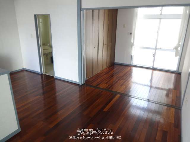 Renovated 1LDK Apartment for Rent in Tomigusuku, Okinawa - Thumbnail 2
