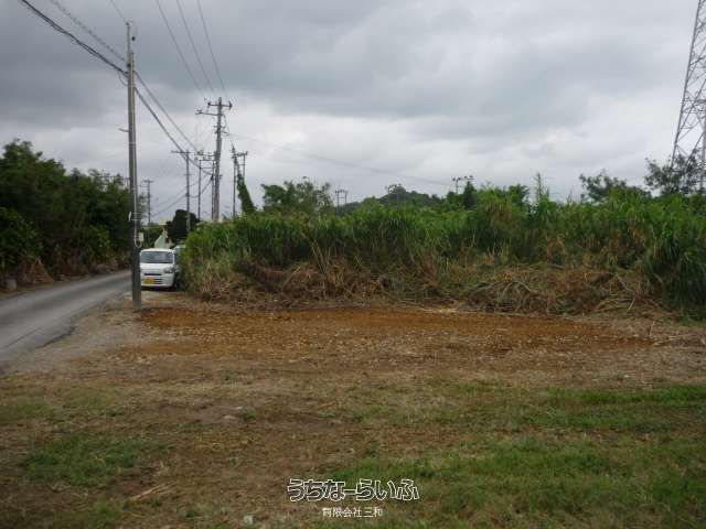 197m² Custom Build Land with House in Uruma, Okinawa - Thumbnail 4