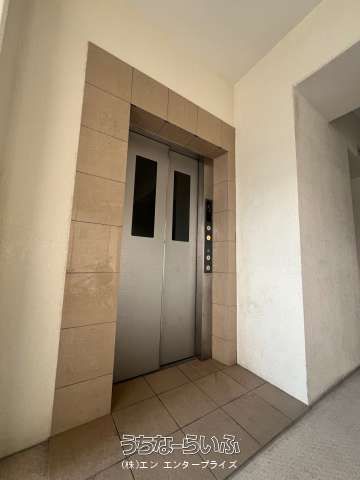 Renovated 3LDK Apartment with Ocean View in Naha Ameku - Thumbnail 3