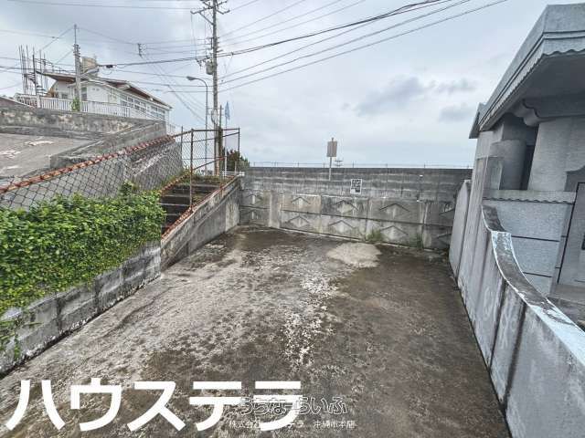 Land for Sale in Kubota, Okinawa City - 53m² Plots - Thumbnail 4