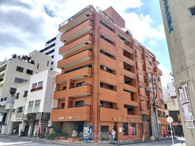 Renovated 1LDK Apartment for Rent in Naha, Okinawa near Miebashi Station - Thumbnail 2