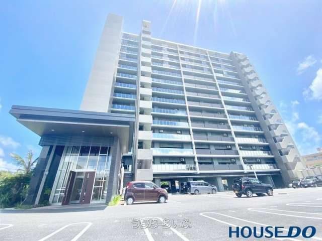 Milco Mansion Kogen Sunrise View 2LDK Apartment for Sale in Okinawa City - Thumbnail 2