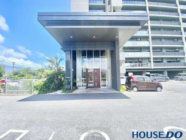 Milco Mansion Kogen Sunrise View 2LDK Apartment for Sale in Okinawa City - Thumbnail 3