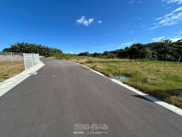 182.54㎡ Land for Sale in Nanjo City, Okinawa - Near Costco - Thumbnail 4