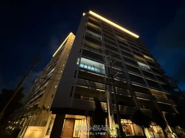 Renovated 3LDK Condo with Sea View in Naha, Okinawa - Thumbnail 4