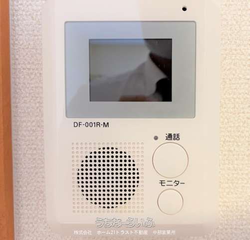 Leopalace MARUTOKU 203: Furnished 1K Apartment for Rent in Okinawa City - Thumbnail 2