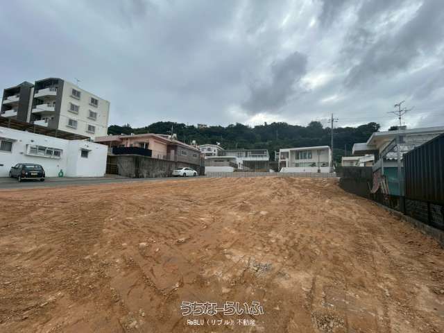 Vacant Land for Sale in Uruma City, Okinawa - 172.82 sqm - Thumbnail 2