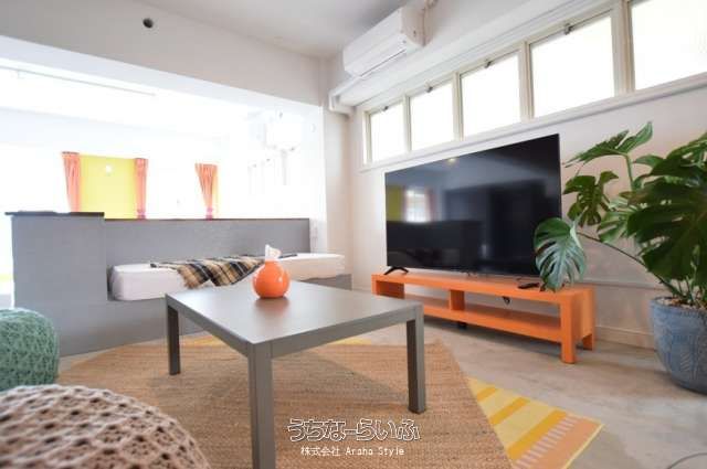 Renovated 1R Apartment in Chatan, Okinawa with Ocean View - Thumbnail 2