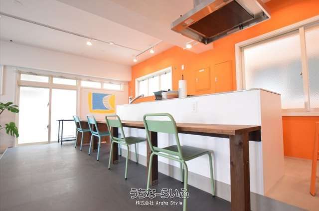 Renovated 1R Apartment in Chatan, Okinawa with Ocean View - Thumbnail 4