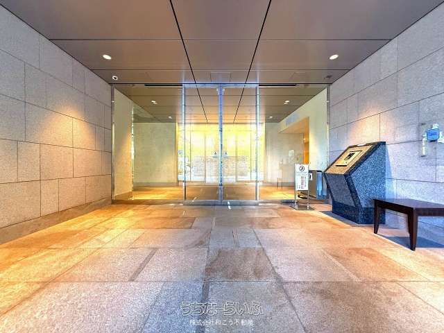 3LDK Sea View Apartment in RYU:X TOWER, Naha Omoromachi - Thumbnail 4