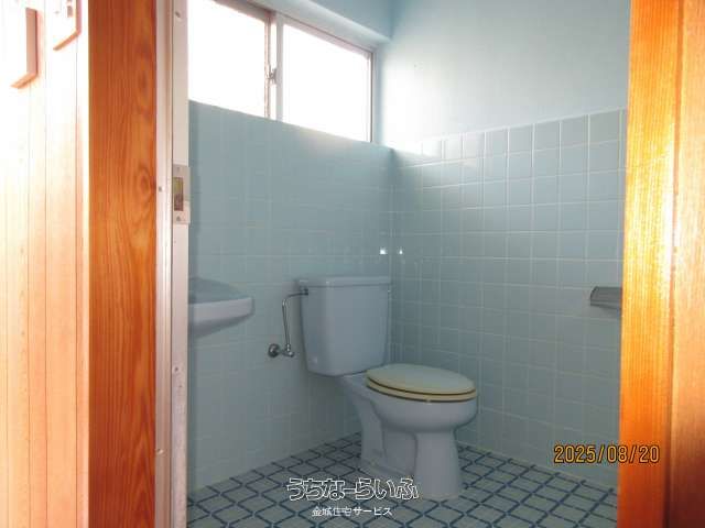 2LDK Apartment for Rent in Haebaru Town, Okinawa - Thumbnail 4