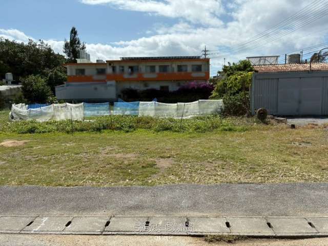 129 sqm Flat Land Plot for Sale in Onna Village, Okinawa - Image 1