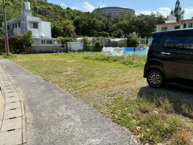 129 sqm Flat Land Plot for Sale in Onna Village, Okinawa - Thumbnail 3