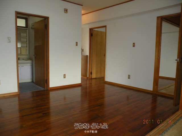 Seaside Kura 303 Rental Apartment in Ginowan, Okinawa - Thumbnail 2