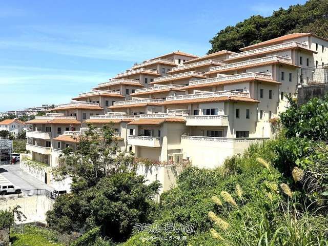 Premist Shuri Kinjo-cho 2LDK Condo with Panoramic Views in Naha - Thumbnail 2