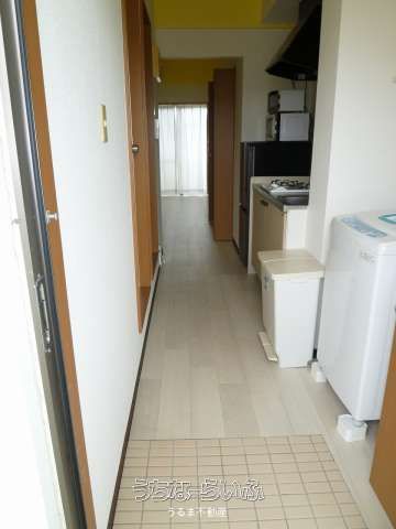 Planet Core Marukane 303 Rental Apartment in Urasoe, Okinawa - Thumbnail 2
