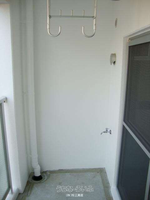 Rent 2LDK Apartment in Tomigusuku, Okinawa - S.T. Palace 1-B - Thumbnail 3