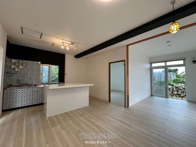 Rental House on Irima Island, Miyakojima with Separate Building - Thumbnail 2