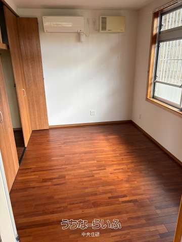 Rental House in Okinawa City - 3LDK, Pet Friendly, 5 Parking - Thumbnail 2