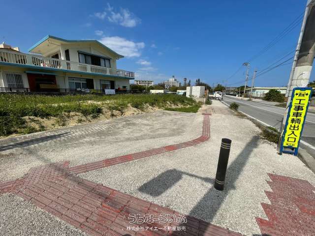 Land for Sale in Sashiki, Nanjo City, Okinawa - 165.98 sqm Corner Lot - Thumbnail 2