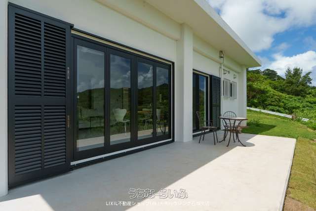 Renovated Ishigaki 2LDK with Kabira Bay View & Guesthouse License - Thumbnail 3