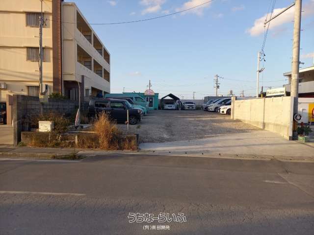 844 sqm Rental Land in Tomigusuku, Okinawa with Utilities - Thumbnail 4