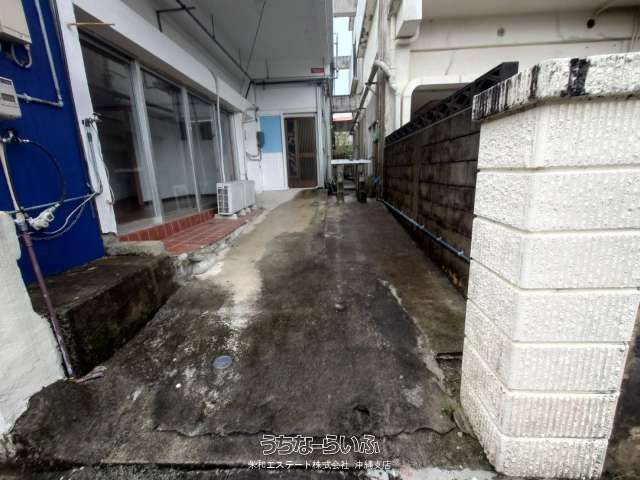 Commercial Building for Sale in Nago, Okinawa with 8% Yield - Image 1
