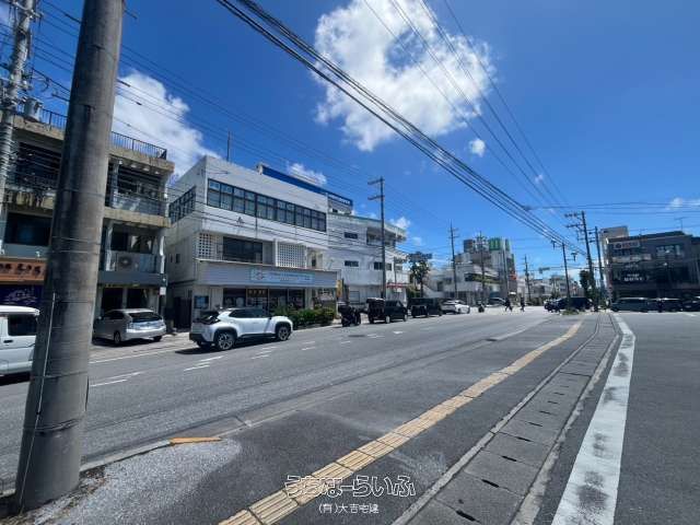 Tenant & Residential Building for Sale in Urasoe, Okinawa - Thumbnail 2