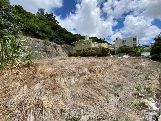 527m² Vacant Land for Sale in Ganaha, Tomigusuku, Okinawa - Thumbnail 2