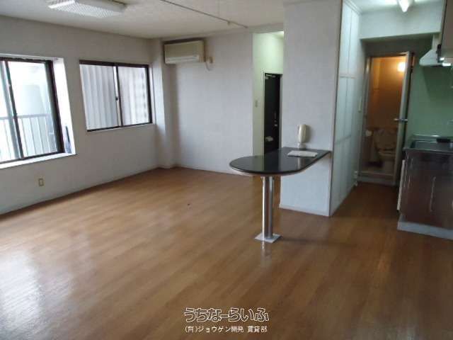 1R Apartment for Rent in Ginowan, Okinawa - Haiyu 205 - Thumbnail 4
