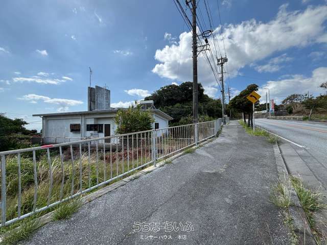 84.7 sqm Land for Sale in Yaese Town, Okinawa on Route 331 - Thumbnail 4