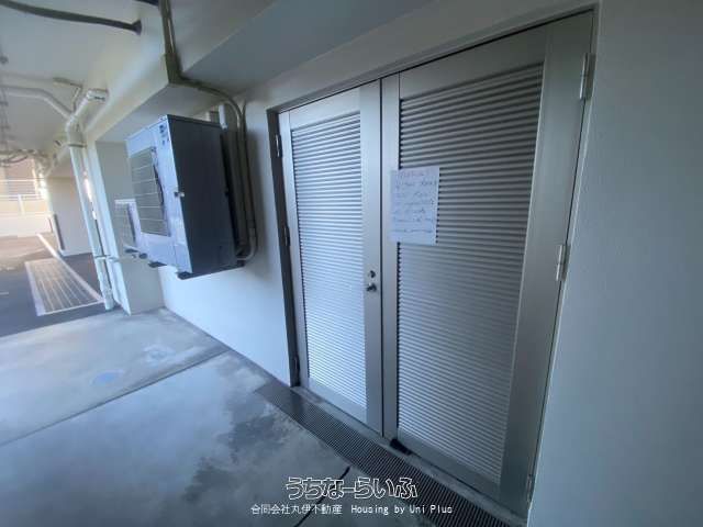 Wise Stem Court Chatan Ihei EAST 207 Condo for Sale - Thumbnail 2