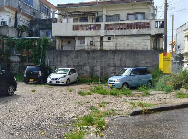 746.7m² Land for Sale in Okinawa City, Okinawa - Thumbnail 2