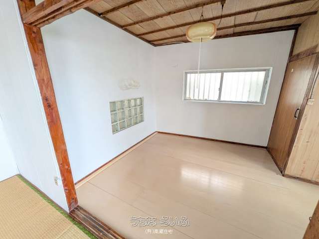 Kora Apartment No. 55 - 2DK Rental Near Monorail in Naha - Thumbnail 3