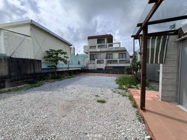 204.02 sqm Land for Sale in Shimoji, Naha, Okinawa - Thumbnail 3